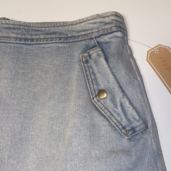 COPPER KEY Light Wash Pocket Denim Skirt - Picture 2 of 6